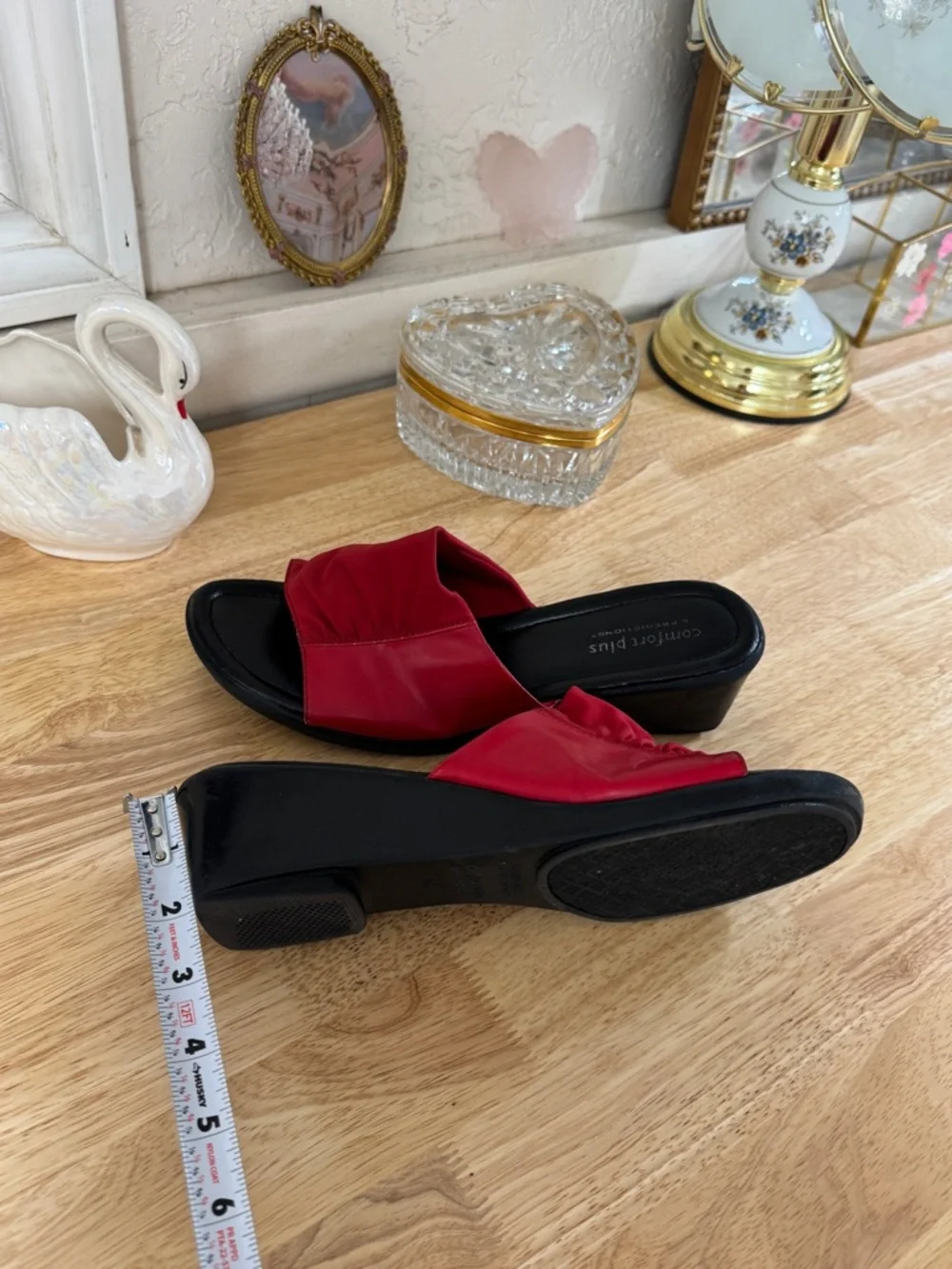 Y2K Comfort Plus By Predictions Red Ruched Slip On Wedge Sandals Size 11W
